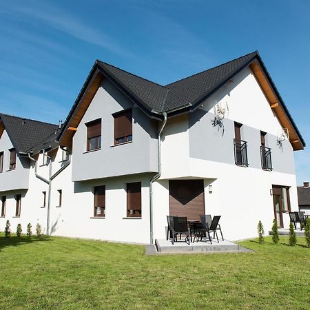 Apartamenty Parkowe Leknica Bagian luar foto